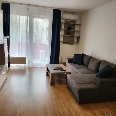 Sdp Futo Apartment Boedapest Buitenkant foto
